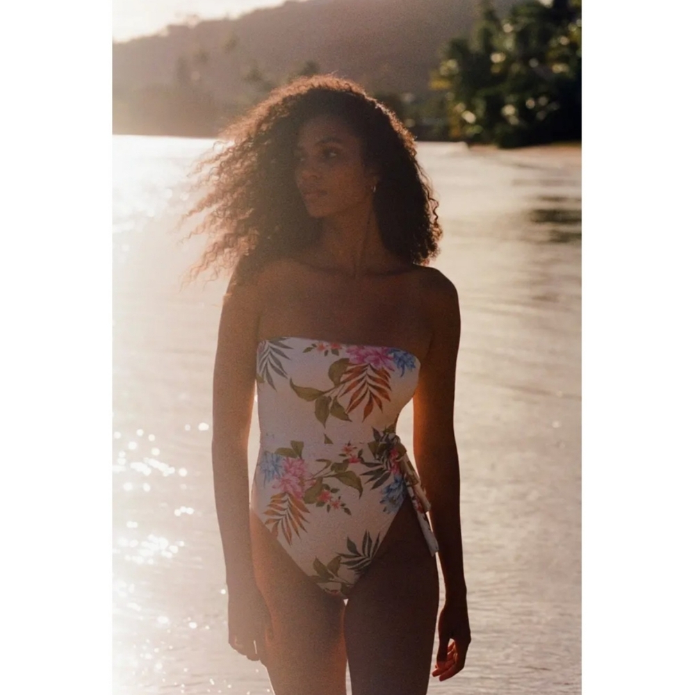 Vitamin A | Marilyn Floral Belted Bandeau One-Piece Swimsuit Size XL